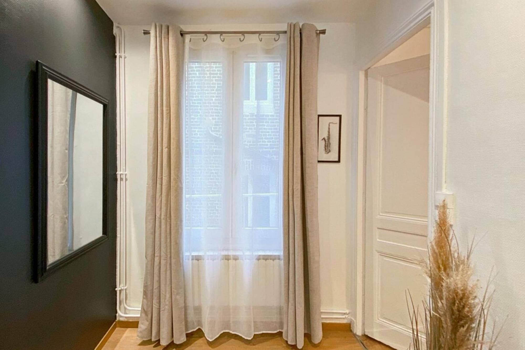 Pierre Proche Place Saint Marc Apartment
